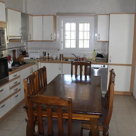 Lovely Place In Ozankoy- Silence And Infrustructure Nearby * Nikósie